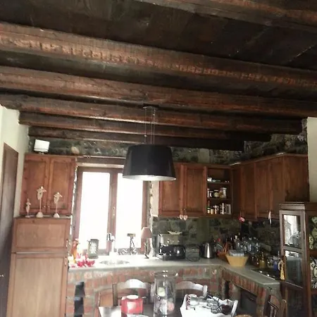 Traditional Stone Maisonette