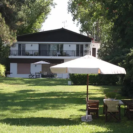 Casa de Campo Traditional Stone Maisonette *